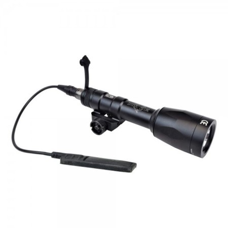 Фонарь Night Evolution Weapon M600P Scout