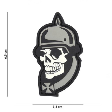 101 INC Kummist embleem