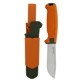 Jahinuga Morakniv Hunting Amberg Full Flat (S) koos põletatud oranži plastikvutlariga.