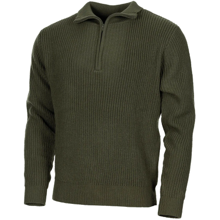 Studio view of the Troyer pullover in tactical olive green.