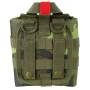 M95 kamuflaažitasku tagumine vaade MOLLE kinnitusplaadi ja rihmadega.