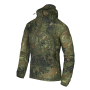 Saksa Flecktarn kamuflaažis Helikon-Tex Windrunner anorakk mannekeenil.
