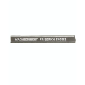 Полный вид оригинальной нарукавной ленты NVA Wachregiment "Friedrich Engels" (ГДР) длиной 45 см.