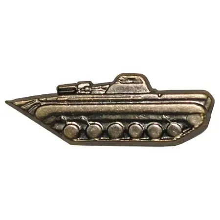 Оригинальный латунный знак армии Чехии (ACR) с детальным силуэтом БМП.